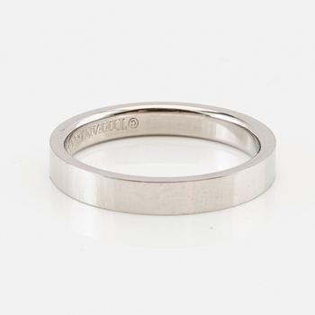 Tiffany & Co, ring "Flat band ring" 950 platina.