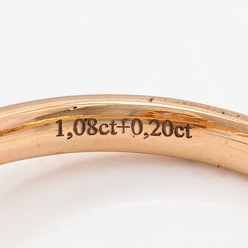 Sormus, viistehiottu morganitti, briljanttihiottuja timantteja, 18K kultaa.