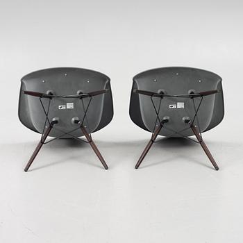 Charles & Ray Eames, Karmstolar ett par "Plastic Armchair DAW", Vitra.