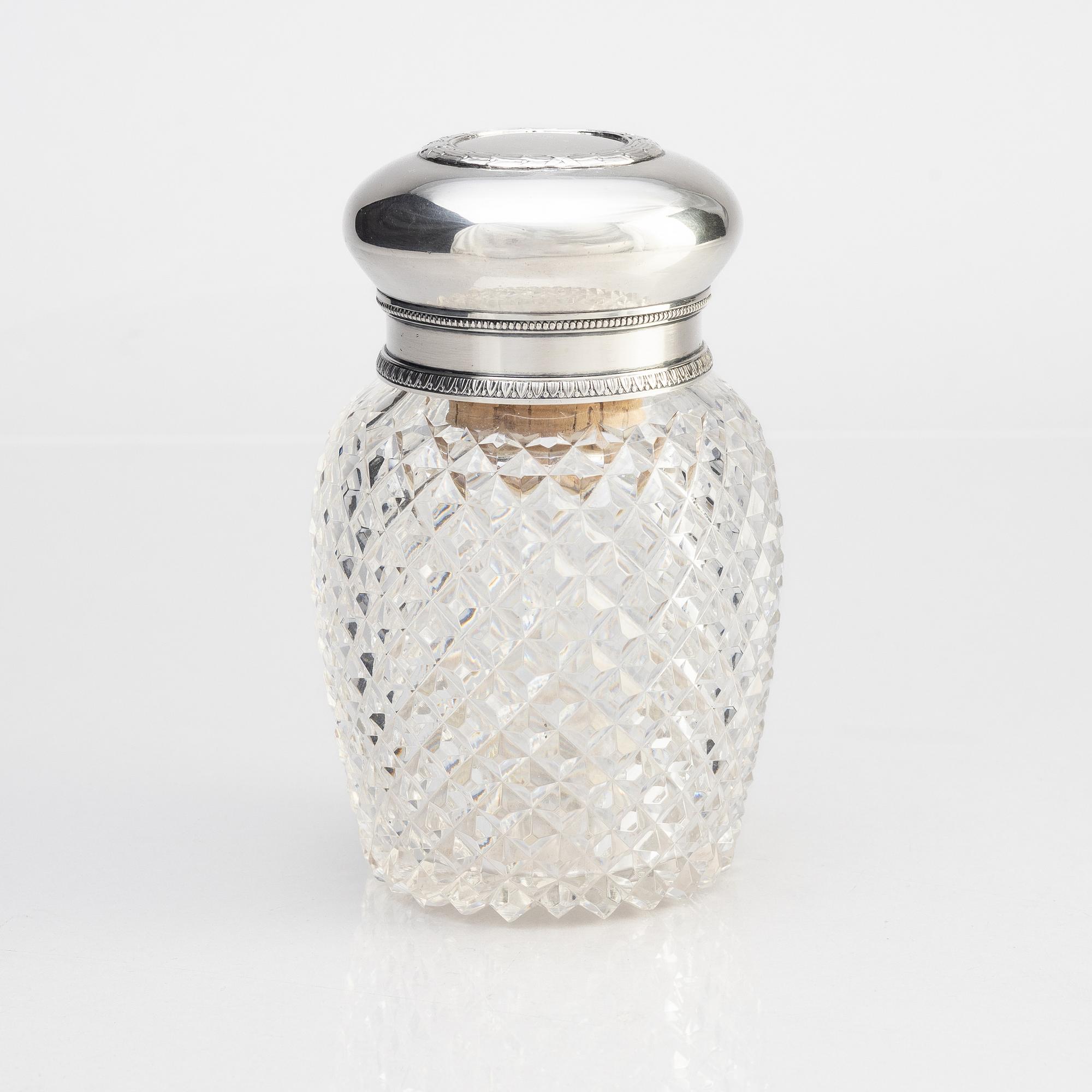 A silver and cut-glass tea caddy, W.A Bolin, Moscow 1908-1917.