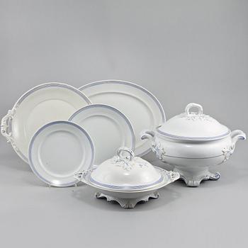 SERVISDELAR, 82 st, flintgods, Rörstrand, omkring 1900.