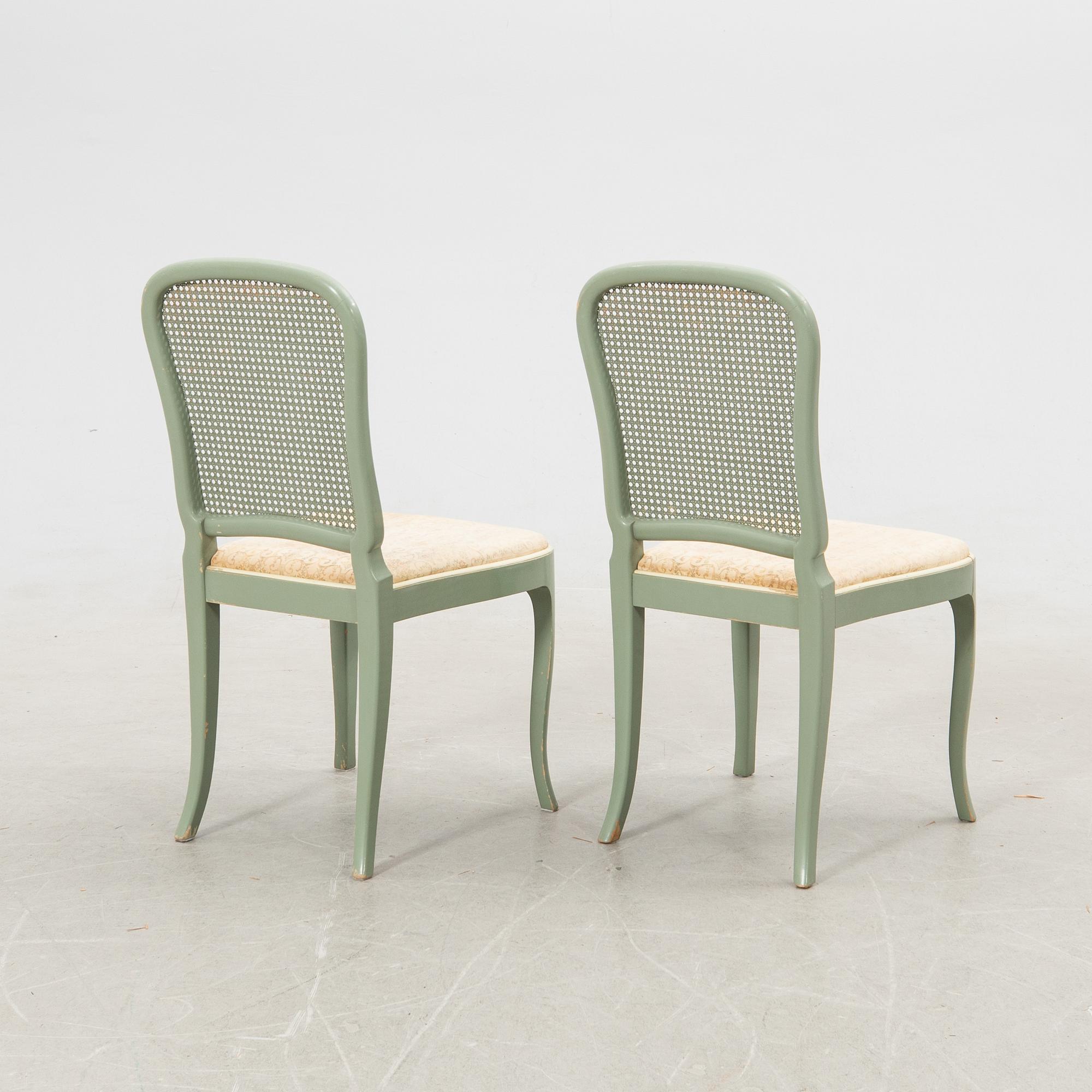 Axel Einar Hjorth, Stolar ett par samt bord "Ängby" och "Traddis" Nordiska Kompaniet (NK) 1931/32.