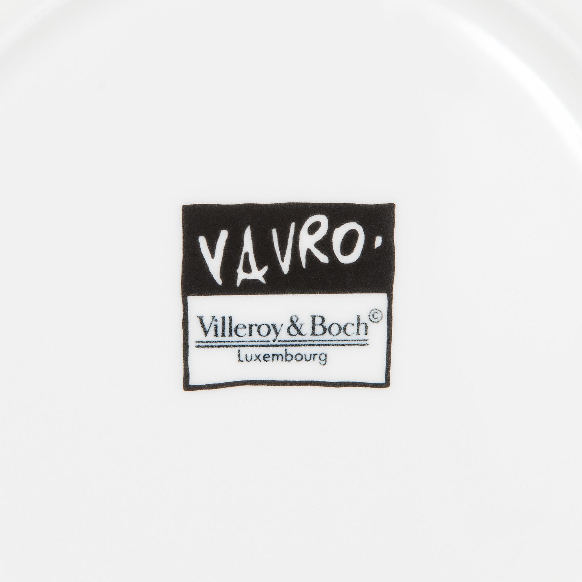 A 33-piece porcelain service,  "Paul Bocuse" design Vavro for Villeroy & Boch.