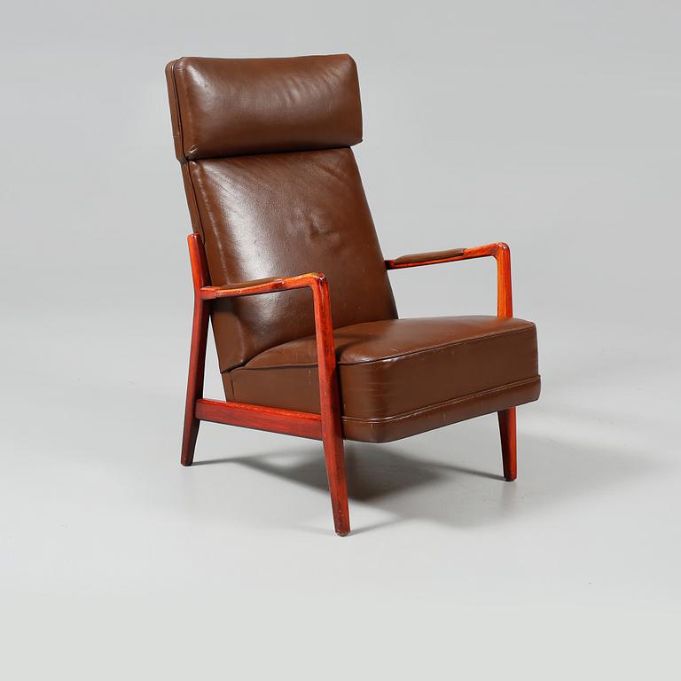 FÅTÖLJ, Dux, 1900-talets andra hälft.