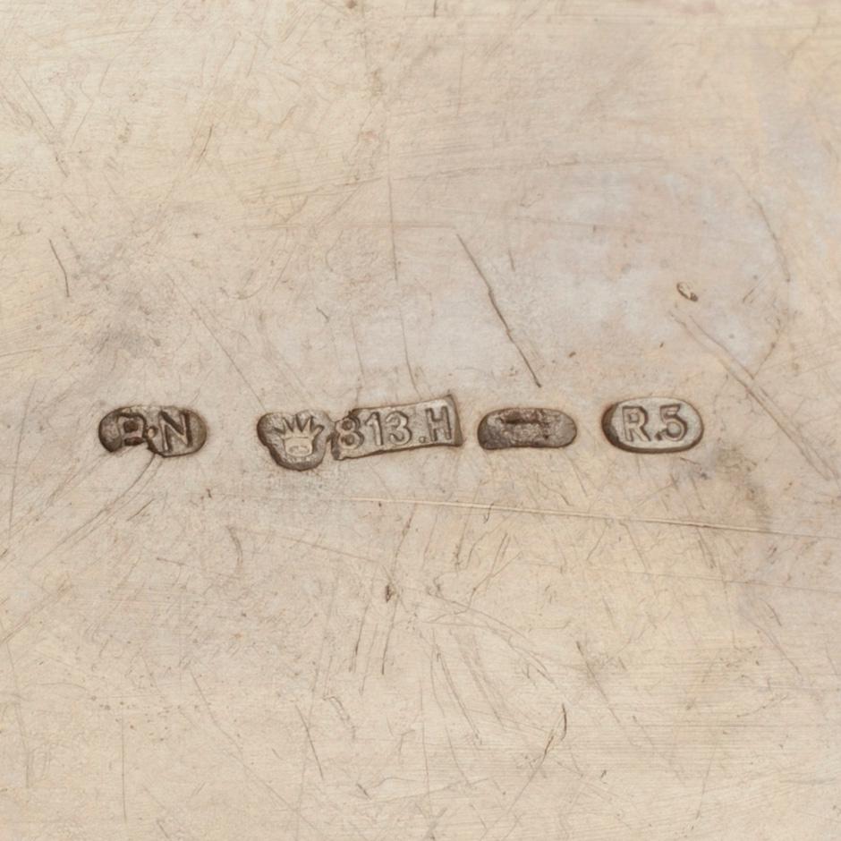 KAFFESERVIS, 3 delar. 813 silver. Biedermeierstil, Bruno Alexander Nylund Helsingfors 1922. Vikt 1325 g.