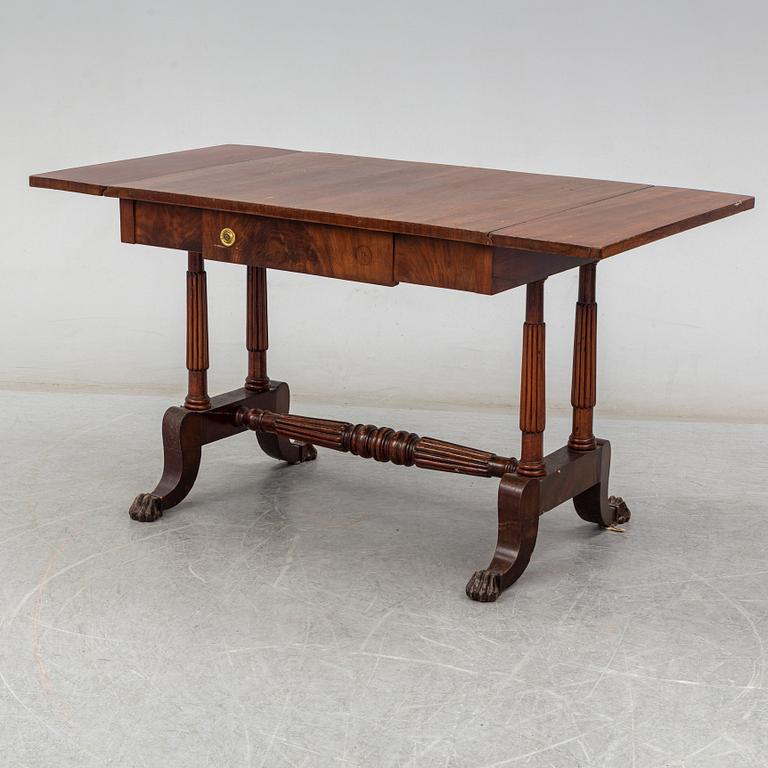 KLAFFBORD, Empire, stockholmsarbete, otydligt signerat och daterat 1833.