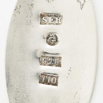 Sven-Erik Högberg, a pair of earrings in the shape of leaves, sterling silver, Gothenburg 1993.