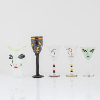 Ulrica Hydman-Vallien, glass, 5 pieces, Kosta Boda Artist Collection.