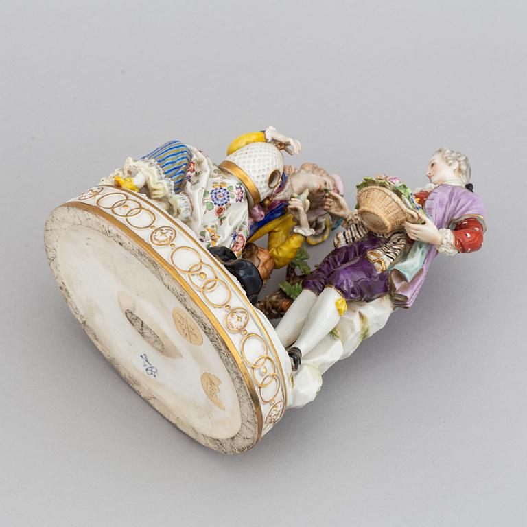 A porcelain figurine, Naples style mark, first half of the 20th century.