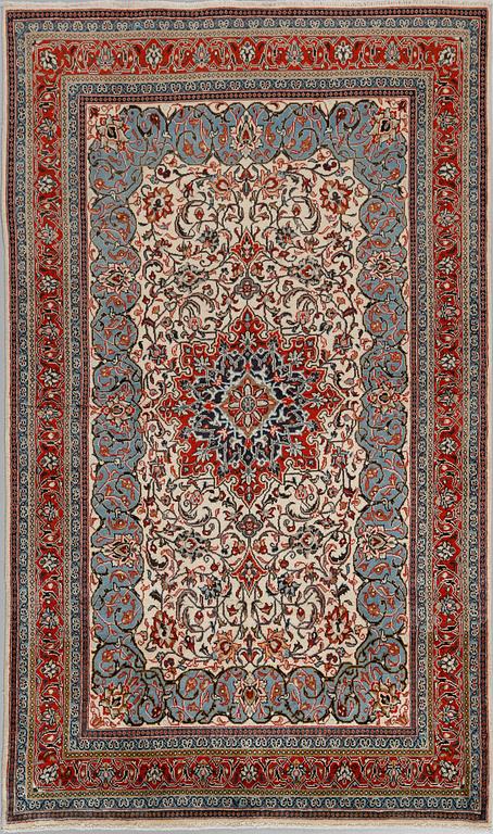 MATTA, Sarouk, modern tillverkning, 215 x 132 cm.