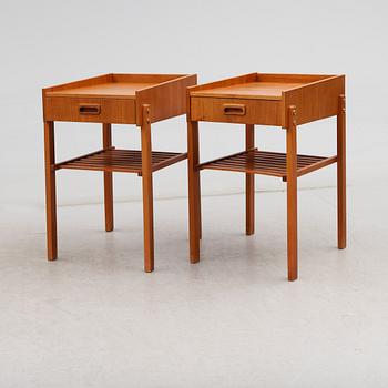 SÄNGBORD, 1 par, 1900-talets andra hälft.