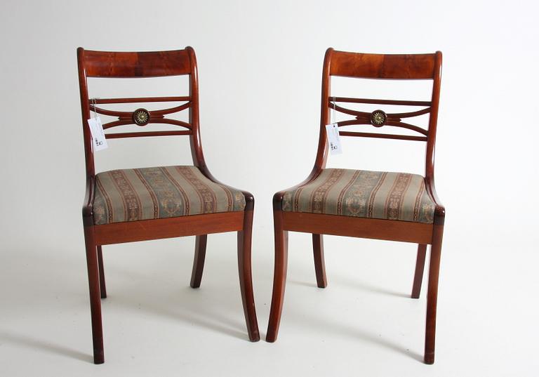 STOLAR, ett par, empirestil, 1900-tal.