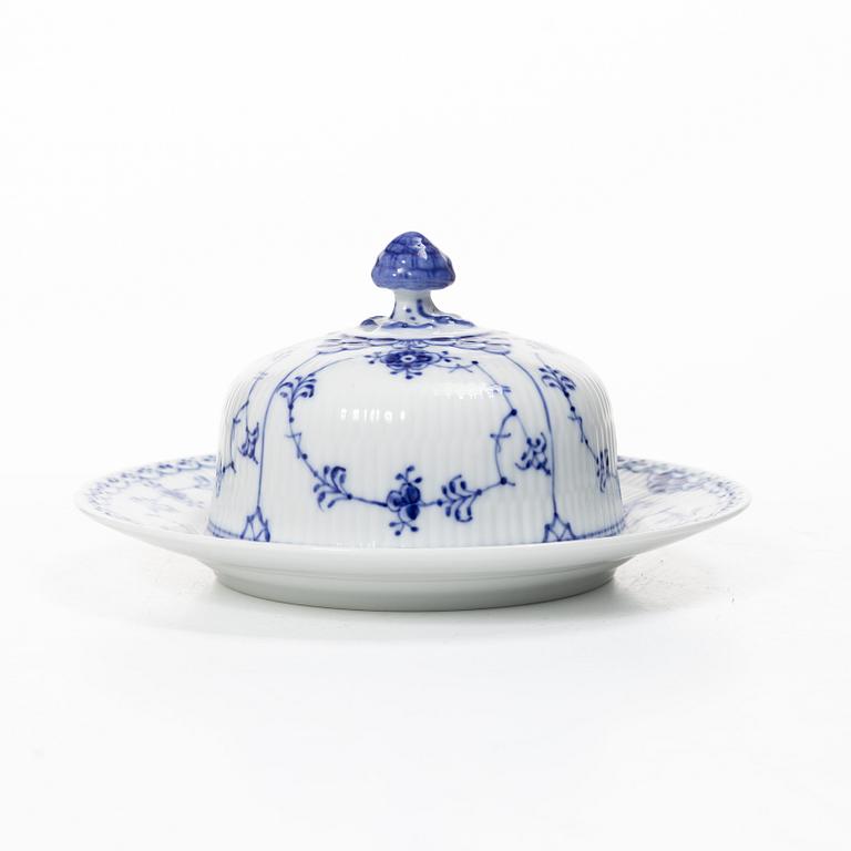 Royal Copenhagen, Smörterrin, porslin, "Musselmalet halvblond", Danmark.