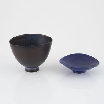 Berndt Friberg, a stoneware vase, dish and two bowls, Gustavsberg Studio, Sweden, 1949-1970.