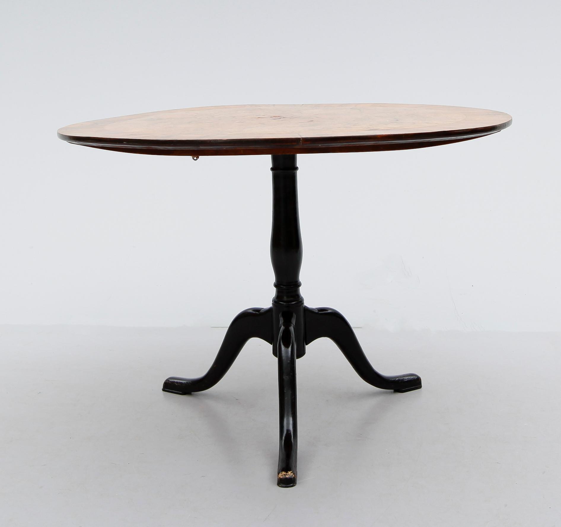 FÄLLBORD, 1800-talets första hälft.