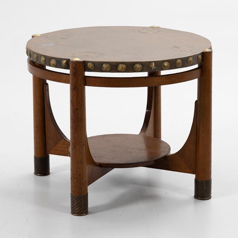 Table, possibly Carl Westman for AB C.E Jonsson, Stockholm, early 20th century.