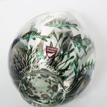 Edward Hald, "Fiskgraal" glass vase, Orrefors, Sweden, signed.