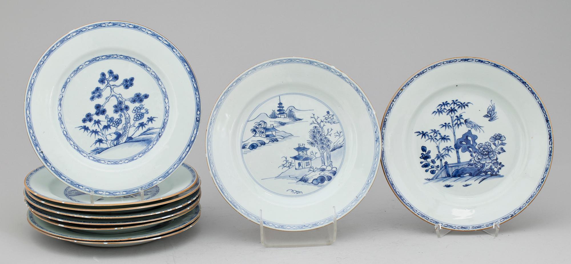 TALLRIKAR, 13 st, porslin, Kina, 1700/1800-tal.