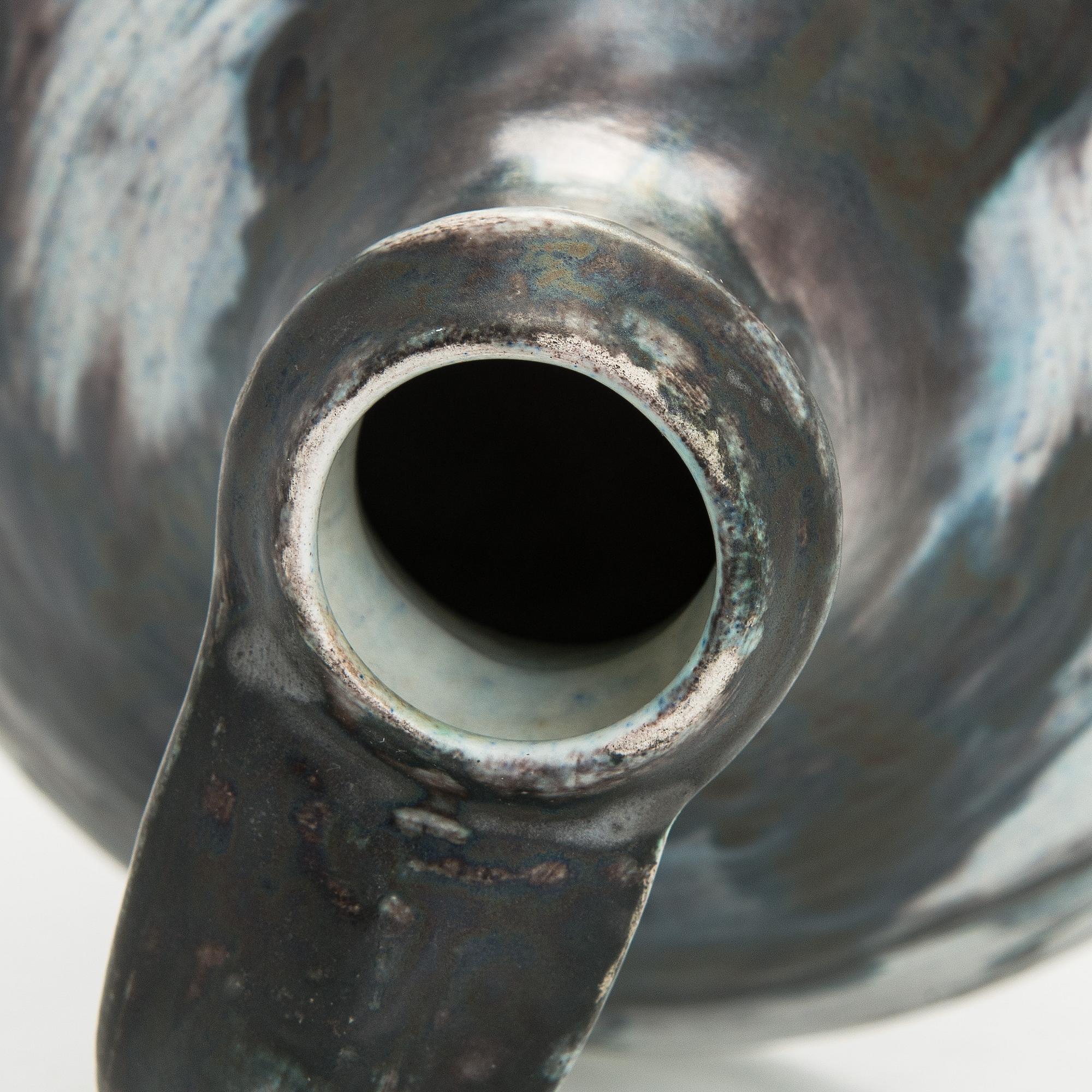 Emil Rekola, a 1920s ceramic vase, Kupittaan Savi.