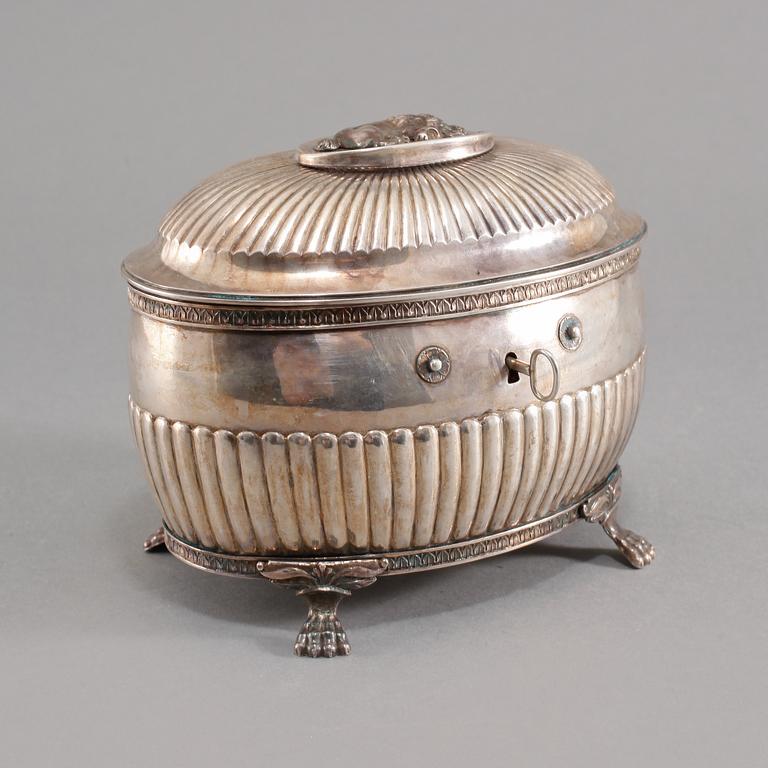 SOCKERSKRIN, silver, Johan Fredrik Massman, Stockholm, 1826, vikt 655 gram.