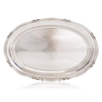 A Nicholls & Plinke silver platter, maker's mark of Johan Fredrik Falck, Saint Petersburg 1841.