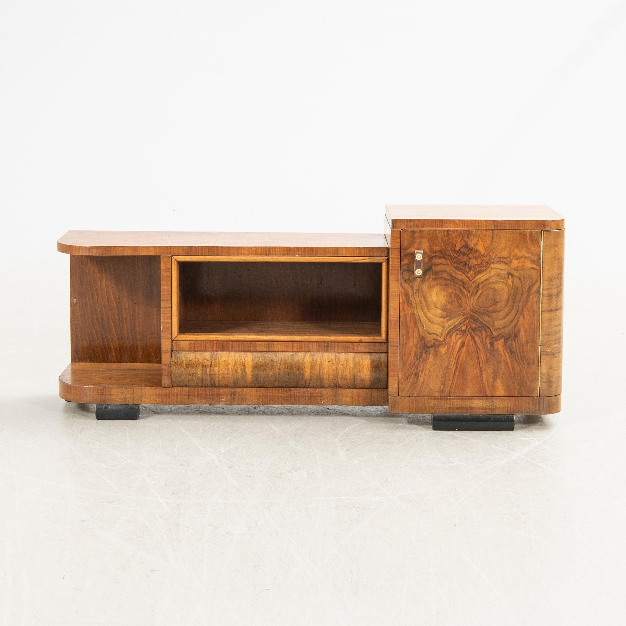 Hall table, first half of the 20th century.