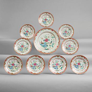 817. A part famille rose double peacock dinner service, Qing dynasty, Qianlong (1736-95) (10 pieces).