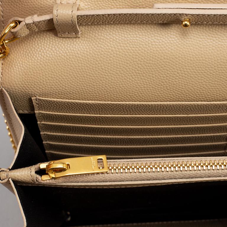YVES SAINT LAURENT, väska, "Chain Wallet".