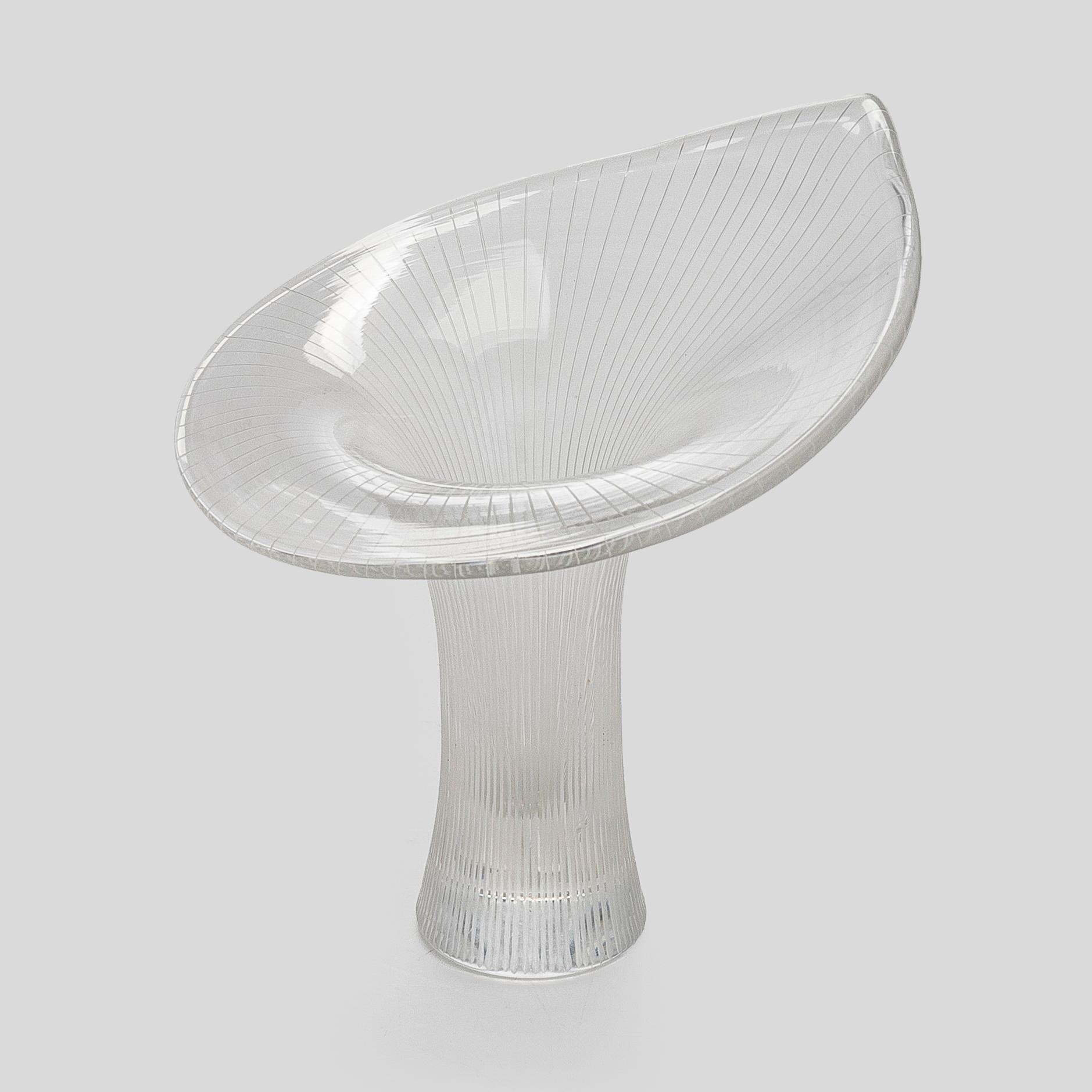 Tapio Wirkkala, vas, "Kantarell", signerad Tapio Wirkkala, Iittala.