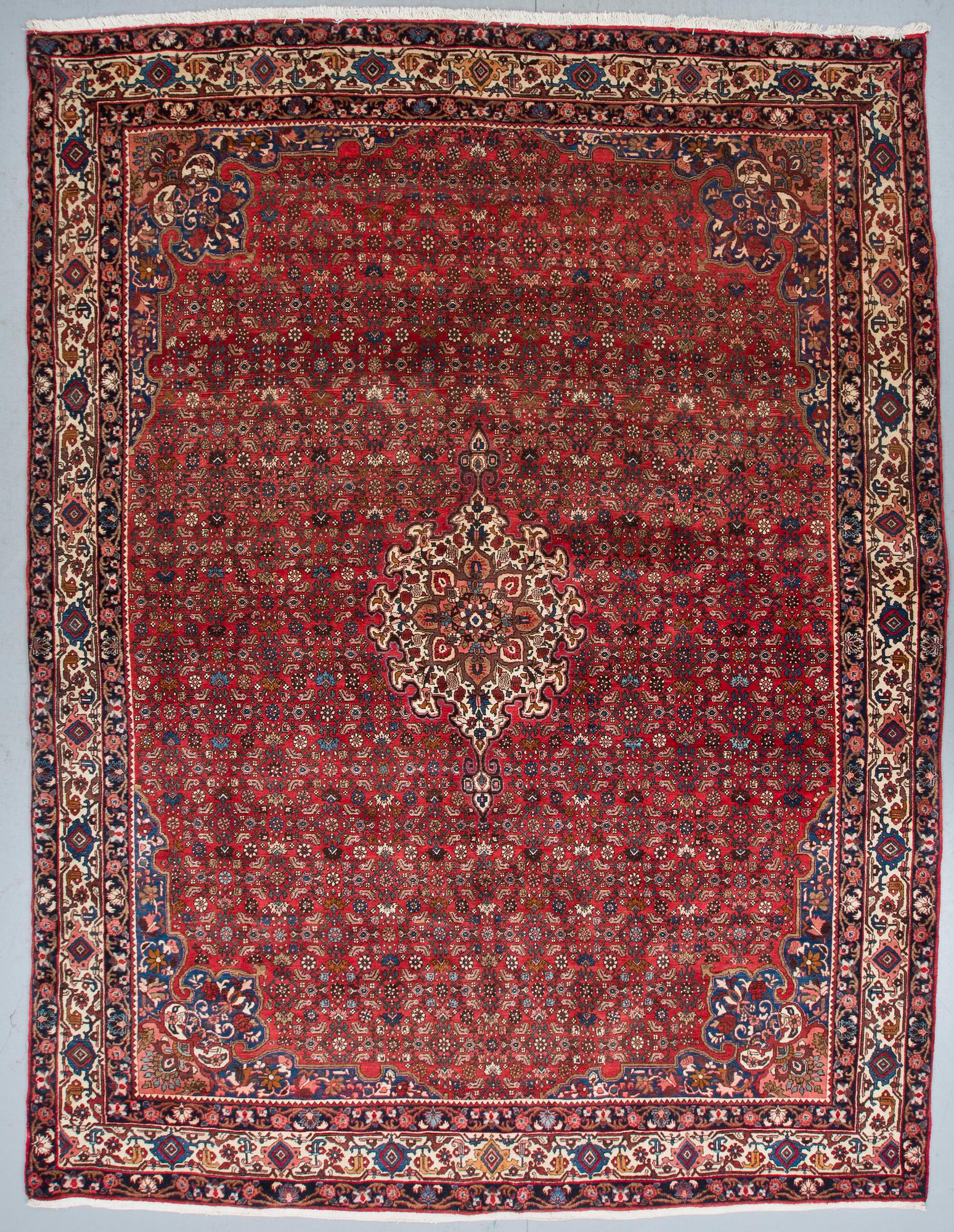 MATTA, old, Bidjar, ca 339 X 227 cm.