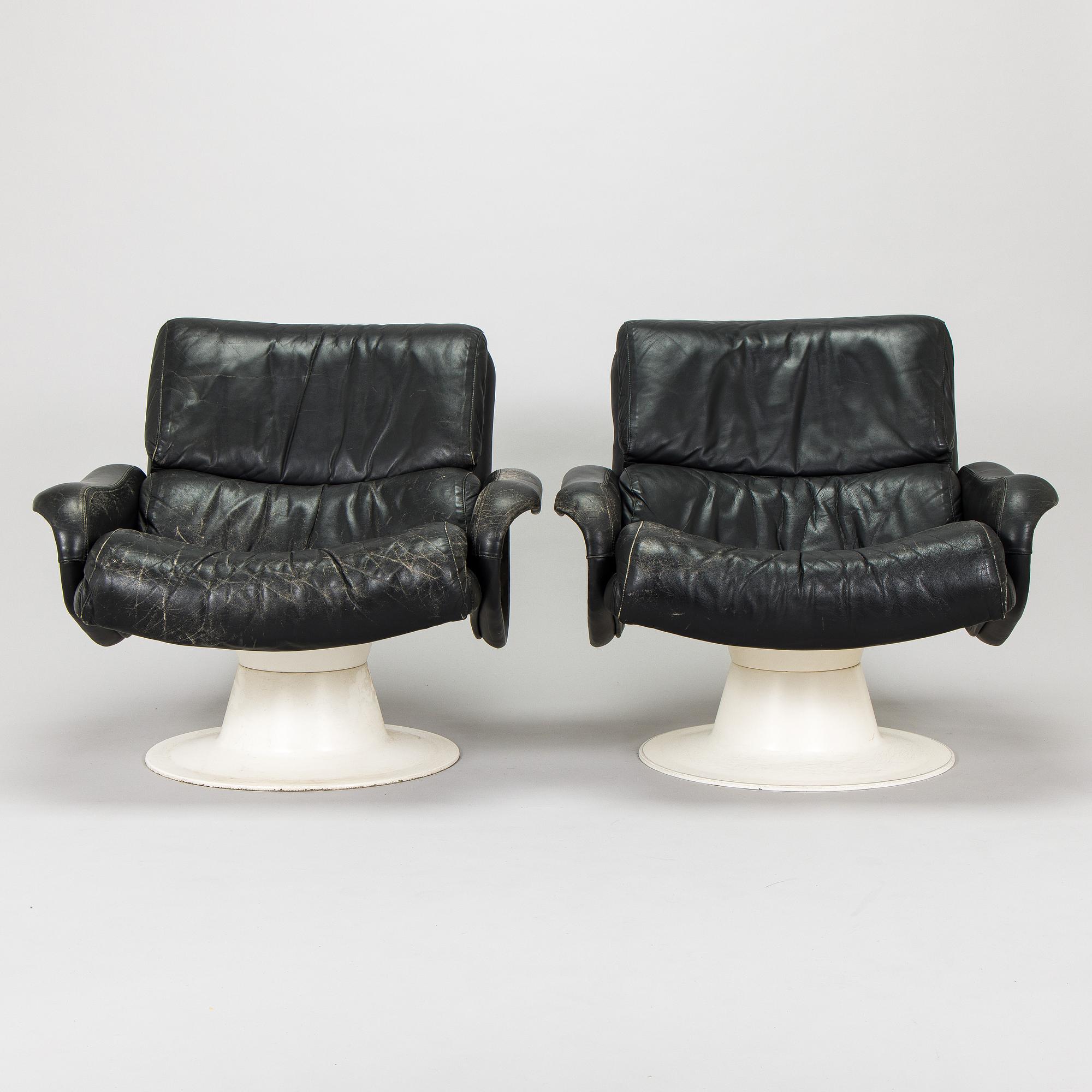 Yrjö Kukkapuro, Nojatuolit, pari, ”Saturnus”, Haimi 1980.