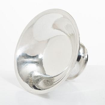 A Swedish silver bowl, mark of Edlunds Silverfabrik, Stockholm 1924.