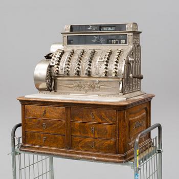 KASSAAPPARAT, National, 1900-talets början.