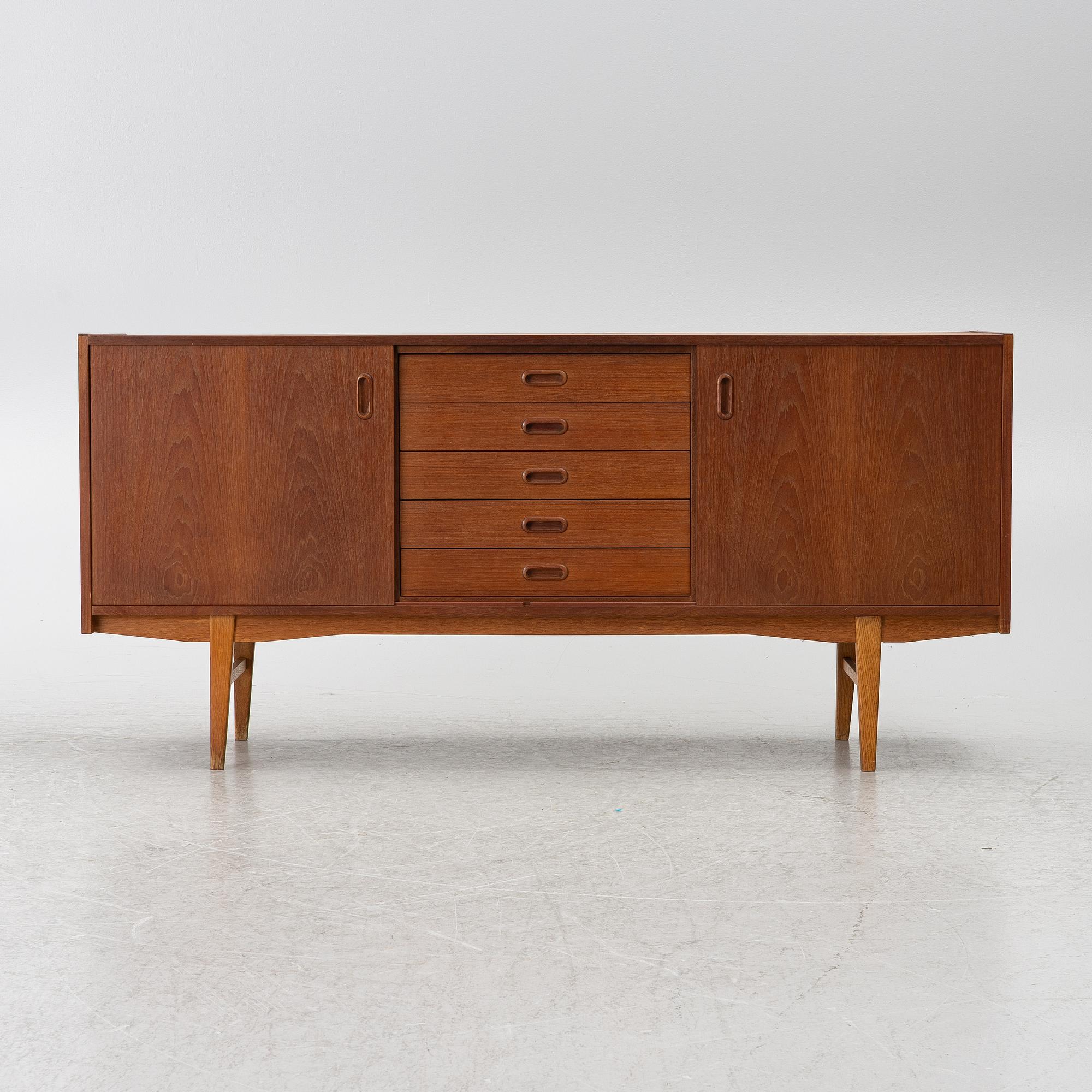 A 1960's sideboard.