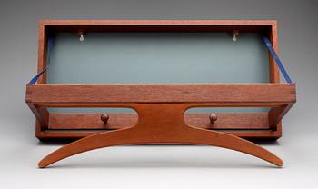 VÄGGHÄNGARE, Adam Hoff & Poul Östergaard för Virum Möbelsnedkeri, Danmark, 1950-60-tal.