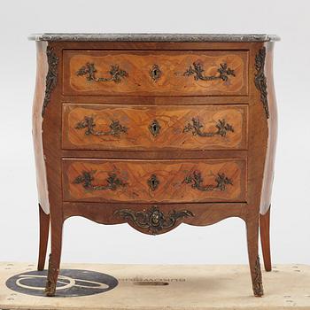 A Louis XV-style marquetry commode, first part of the 20th century.