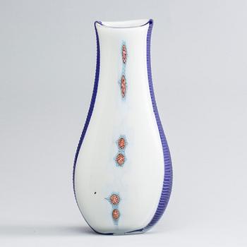 A VITTORIO FERRO MURRINE GLASS VASE FOR FRATELLI PAGNIN, 1990-2000.