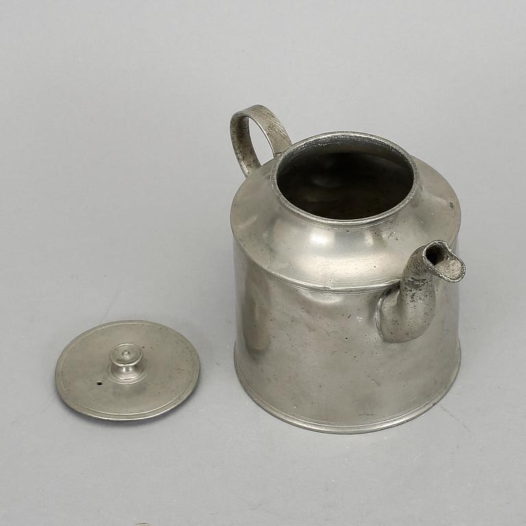 TEKANNA, tenn, sannolikt sengustaviansk, 1800-talets början.