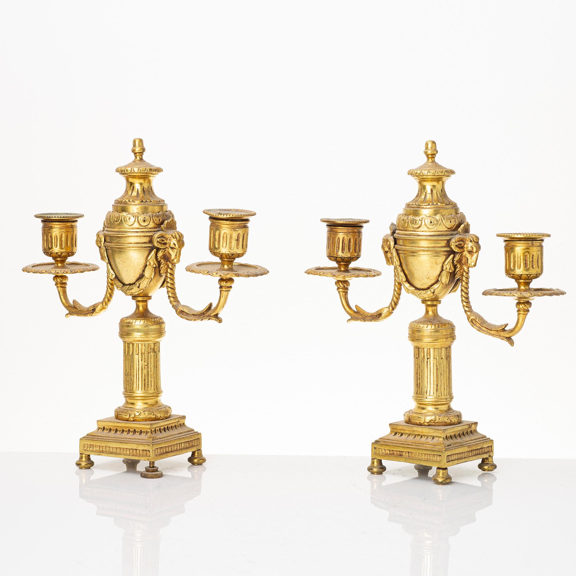 A pair of candelabras/cassolettes, second half of the 19th century.