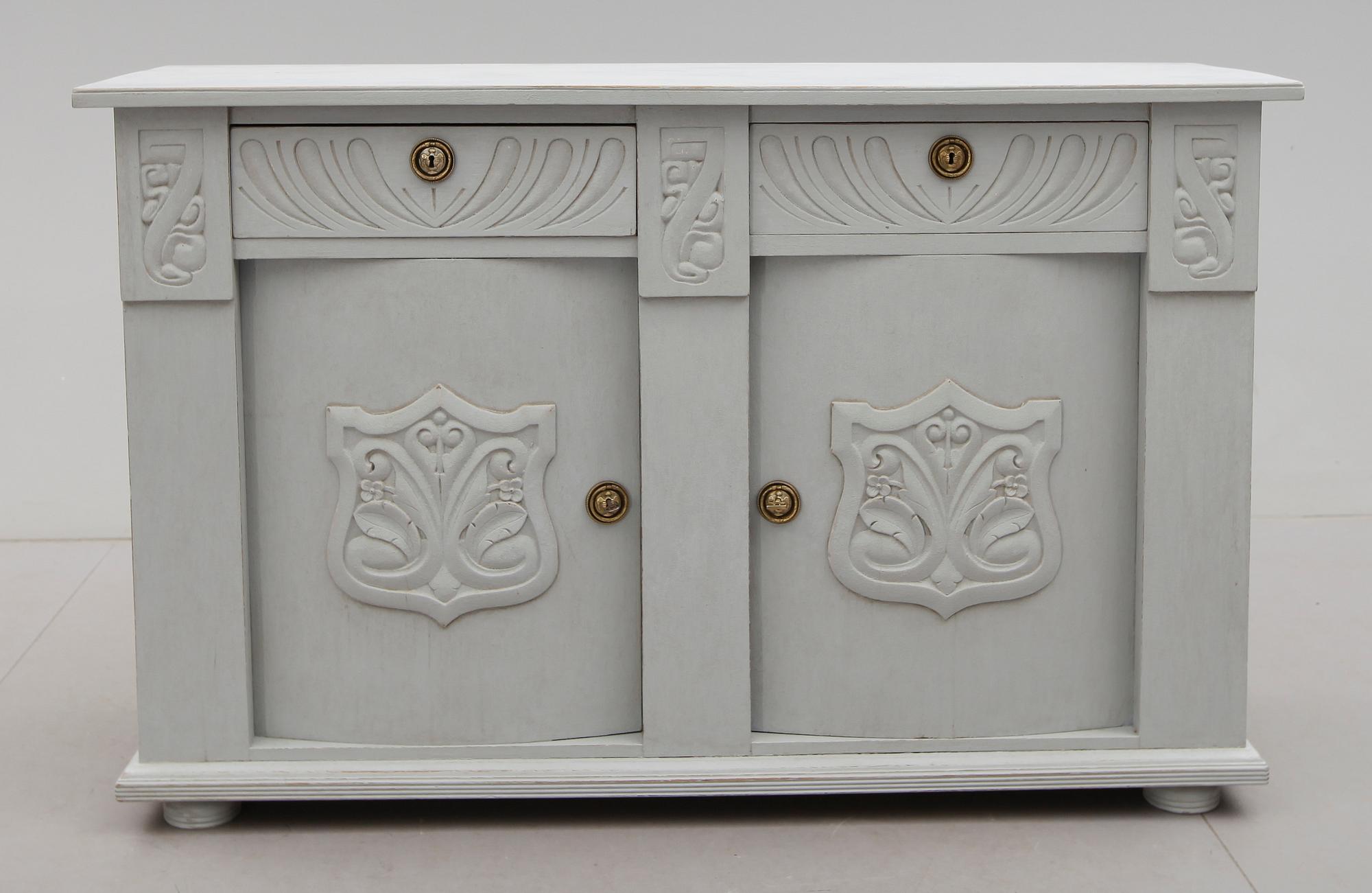 BUFFÉSKÅP, 1900-talets början.