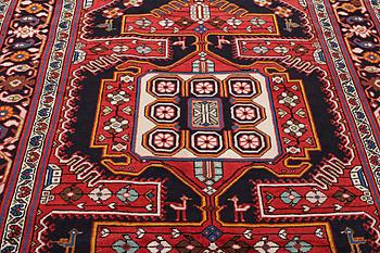 Matta, orientalisk, ca. 306 x 215 cm.