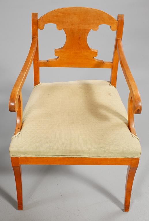 STOLAR, 2 st, samt KARMSTOLAR, 2 st, Karl Johan, 1800-talets mitt.