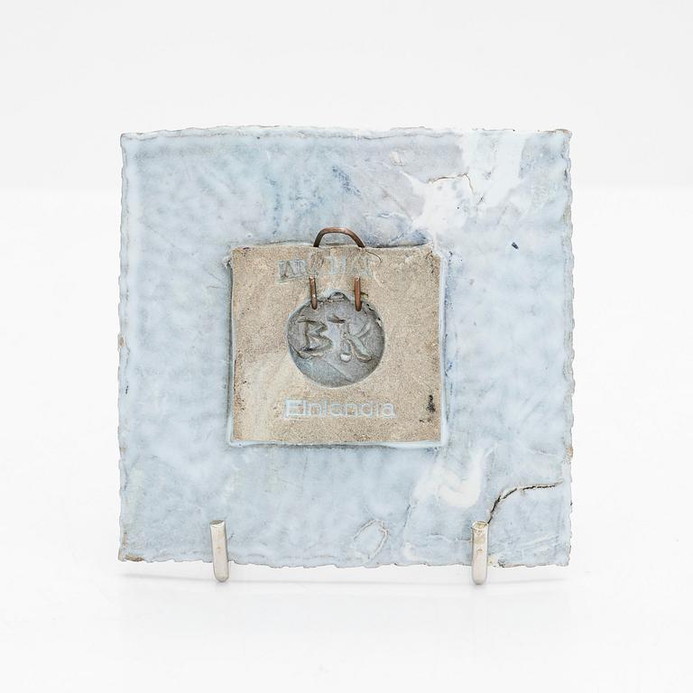 Birger Kaipiainen, keramikplatta, signerad BK, stämplad Arabia Finlandia.