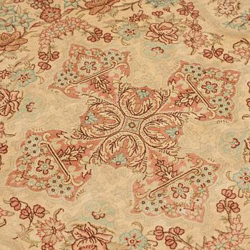 OLD SILK QUM. 289,5 x 195 cm.