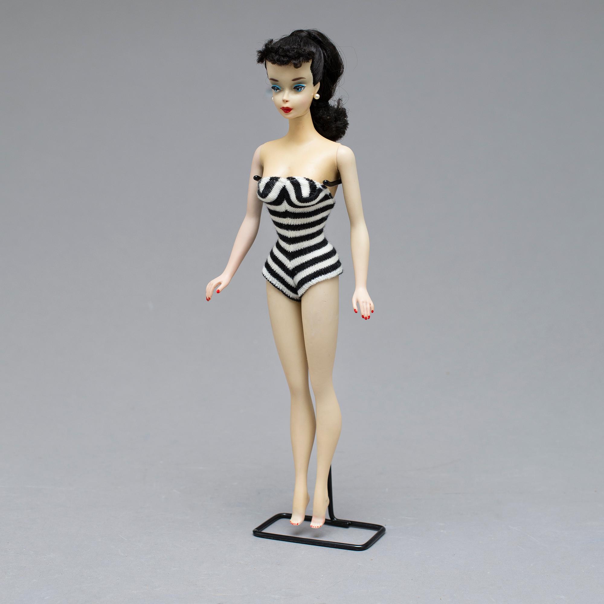 BARBIE med blå eyeliner, "Ponytail Barbie", nr 3. ca 1960. Japan.