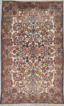 MATTA, semiantik, Kirman Laver, ca 240 X 148 cm.