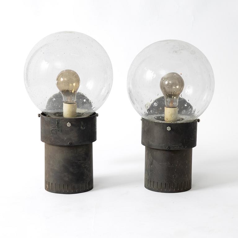 Anders Pehrson, Wall lights/façade lighting, a pair, “King”, Ateljé Lyktan, 1973.