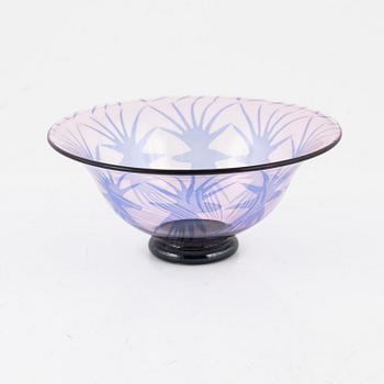 Eva Englund, a graal bowl, Orrefors, 1979.