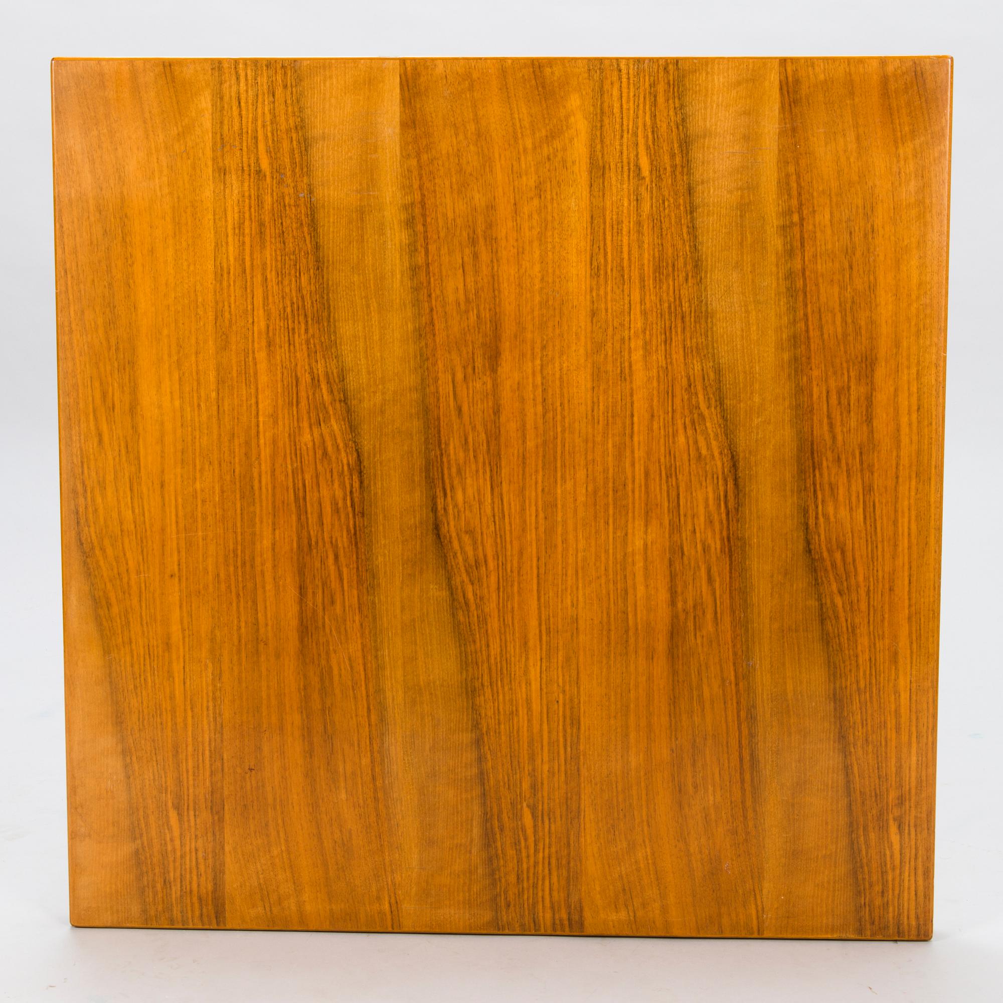 ALVAR AALTO, A Mid-20th Century coffee table.