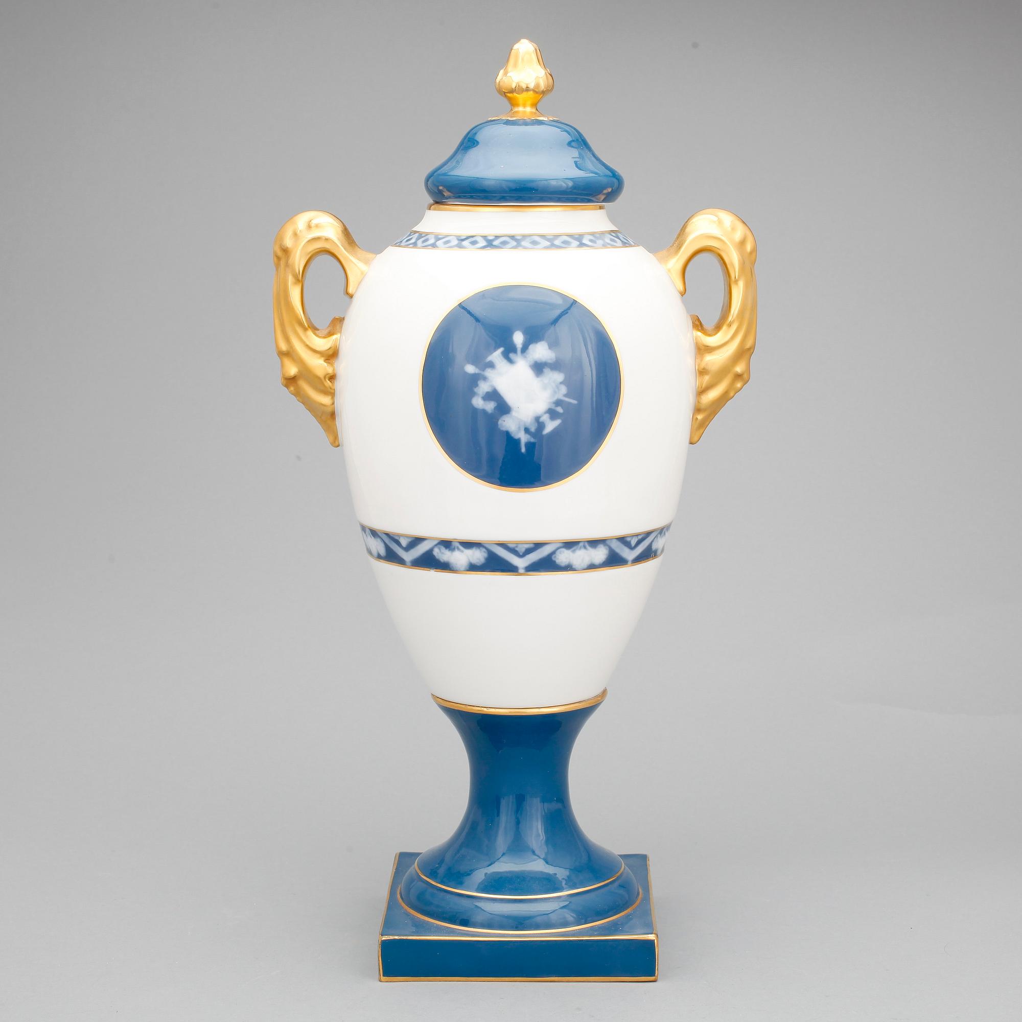 URNA MED LOCK, porslin, Limoges.